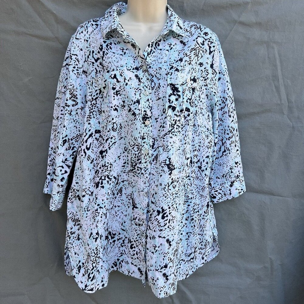 Chico's Size 2 I US Size 12 Blue White Animal Camo Print 100% Linen Shirt Top